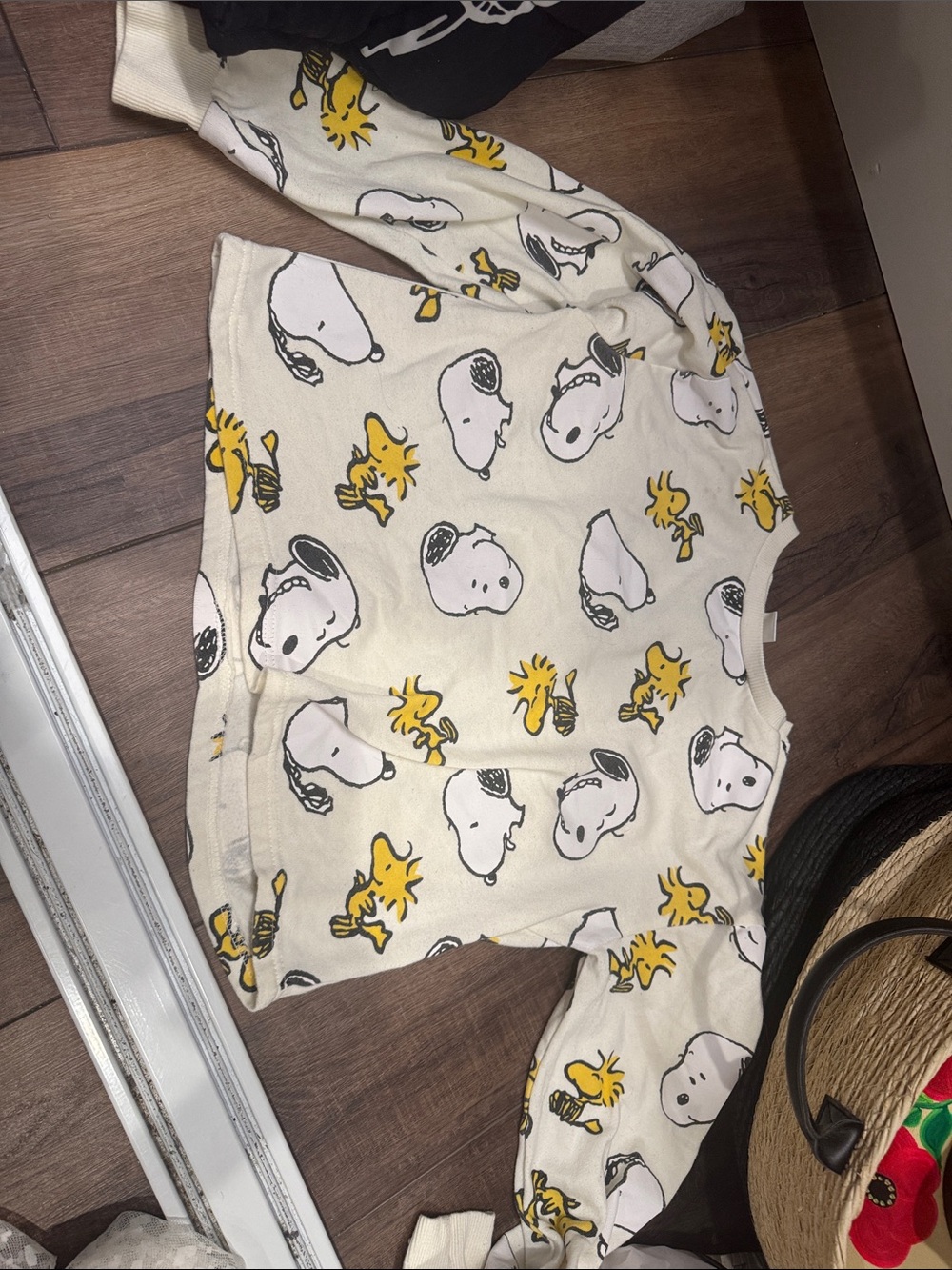 Cream Snoopy & Woodstock Printed Kids Sweatshirt